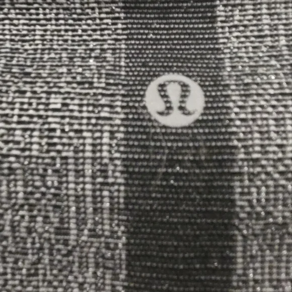 Lululemon Swiftly Tech Long-Sleeve 2.0 Waist Length Sparkle Size 8 Like New - Picture 3 of 7